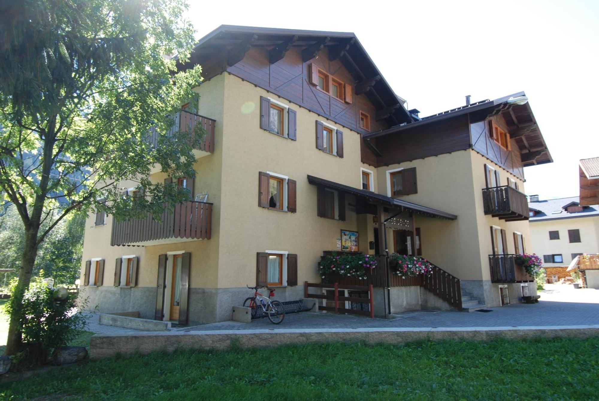 Residence Pian Del Vino Pradelle Luaran gambar