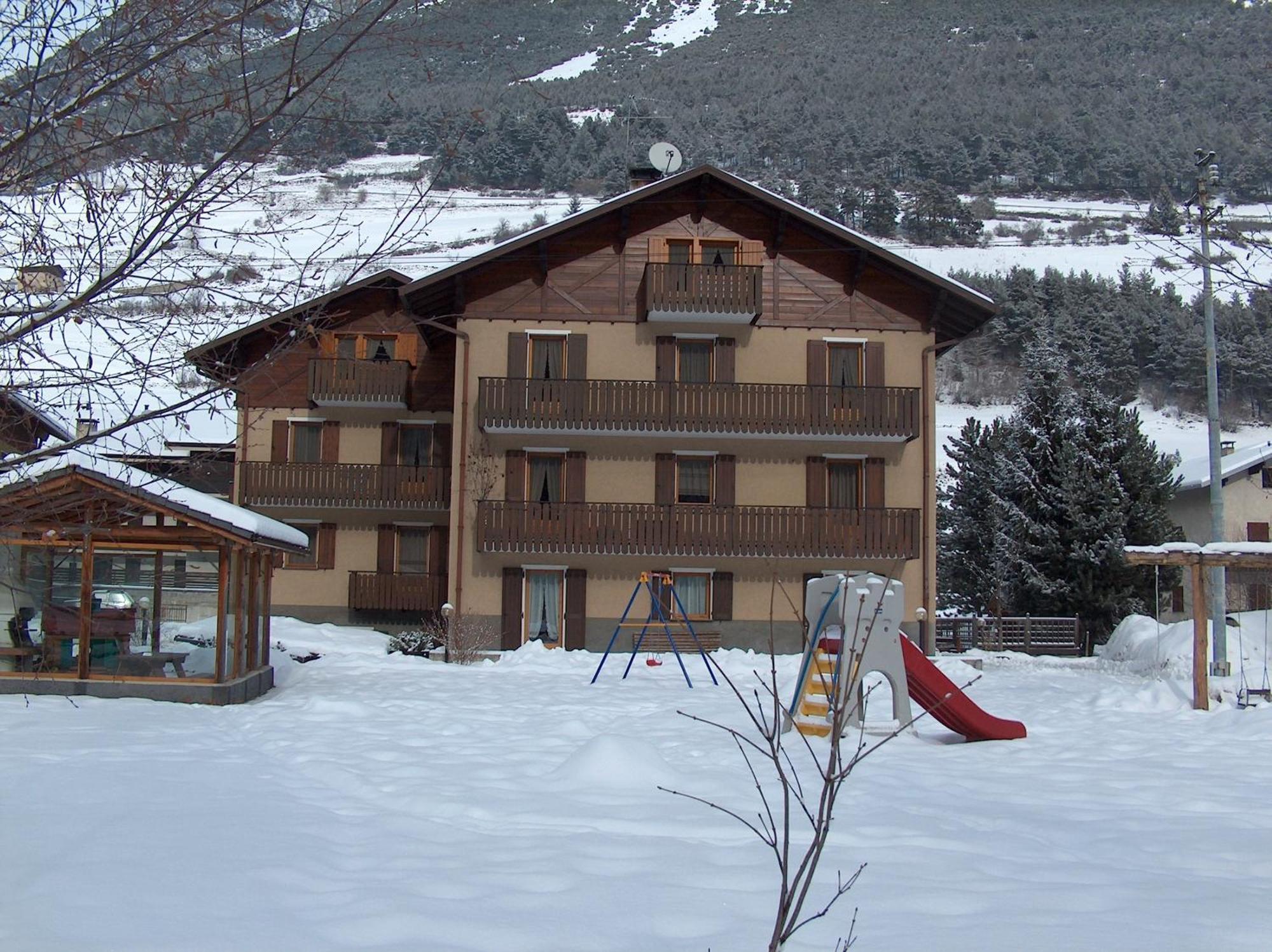 Residence Pian Del Vino Pradelle Luaran gambar