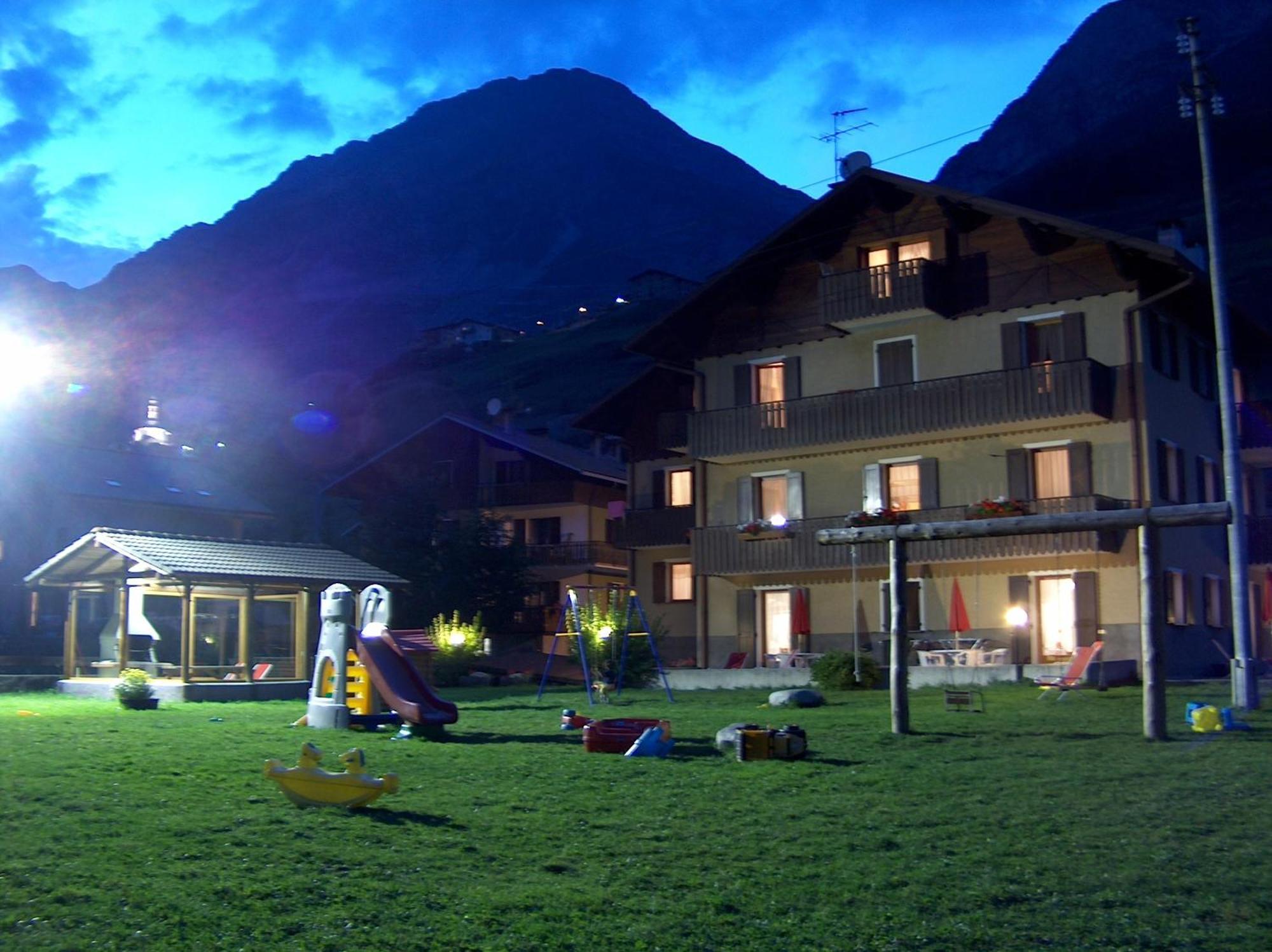Residence Pian Del Vino Pradelle Luaran gambar