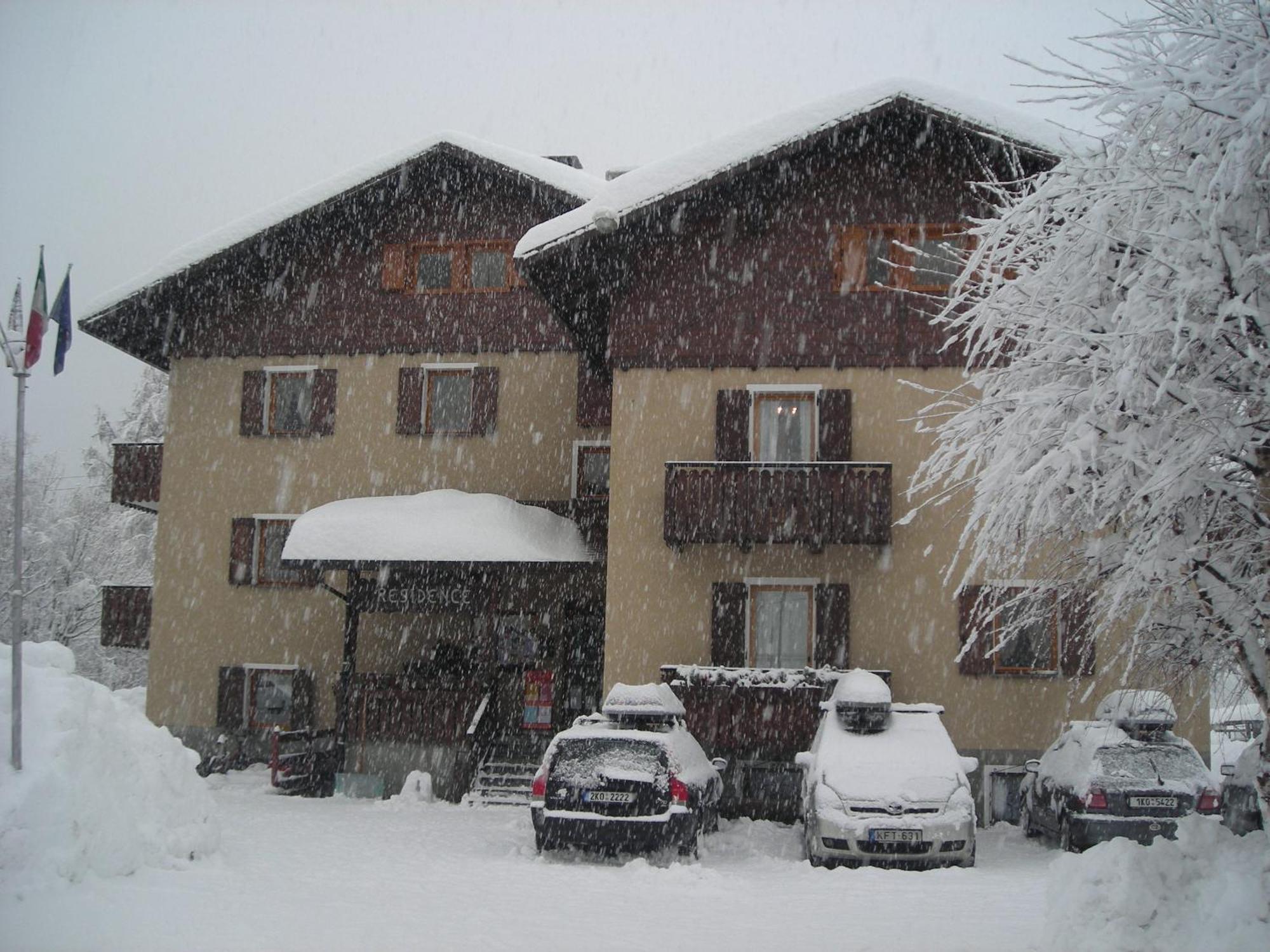 Residence Pian Del Vino Pradelle Luaran gambar